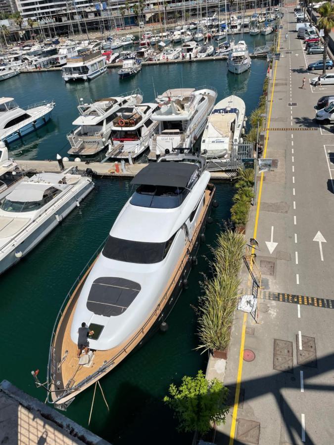 Motoryacht 21 Avec Equipage Hotel Barcelona Buitenkant foto